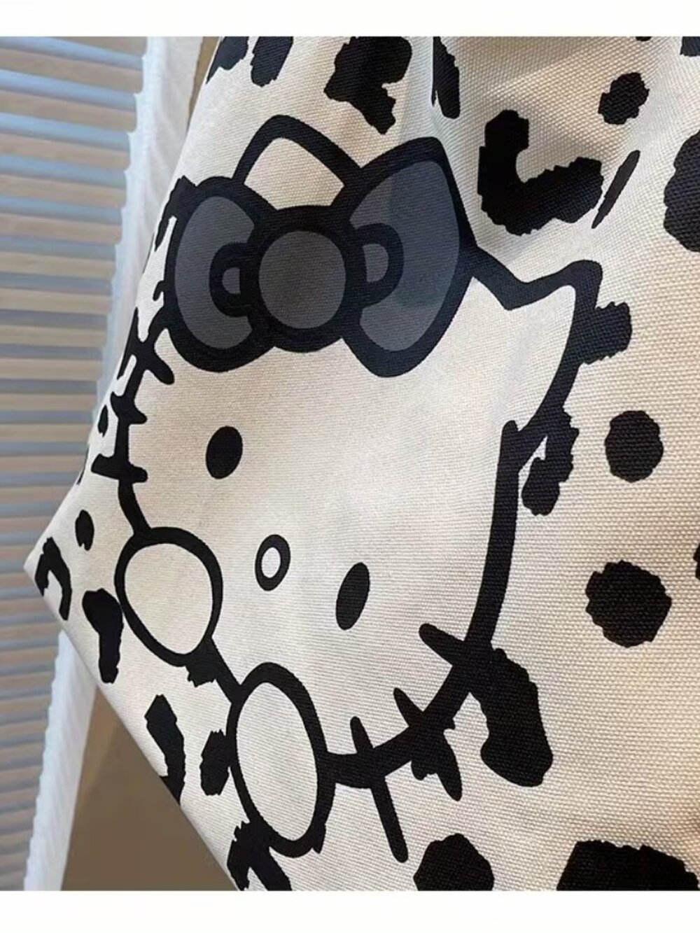 HELLO KITTY‎ Black & White Leopard Print Canvas Tote Shopping Bag NEW & SO CUTE! - Picture 6 of 8